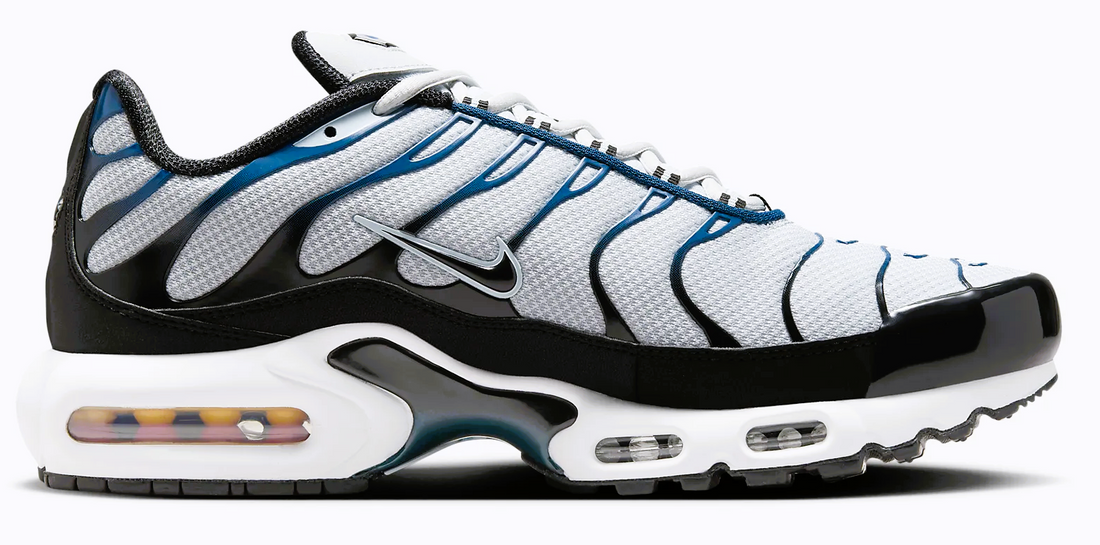 NIKE AIR MAX PLUS
