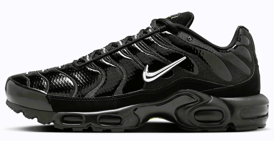 NIKE AIR MAX PLUS