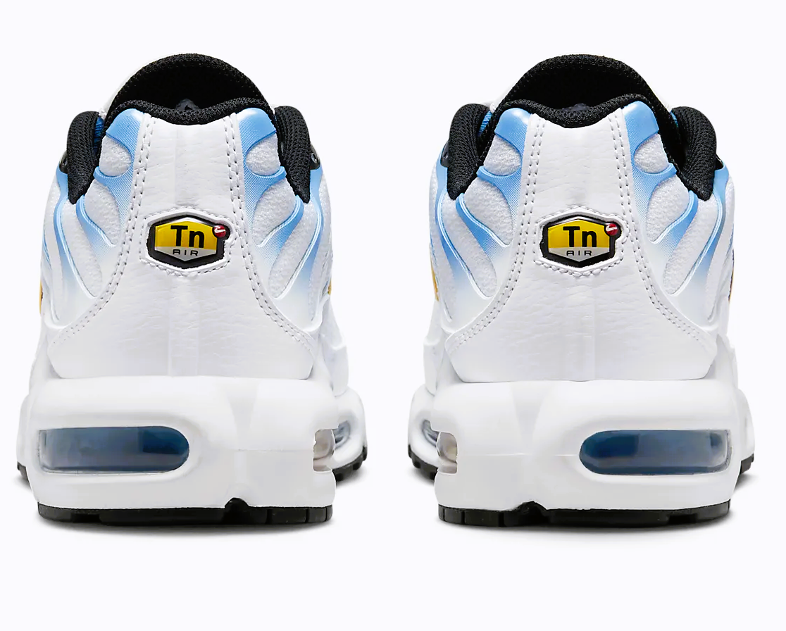 NIKE AIR MAX PLUS.